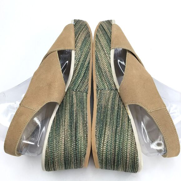 Donald J Pliner Sahar Wedge Sandal Womens 9.5 Tan Suede Crisscross Straps Padded - Picture 9 of 13